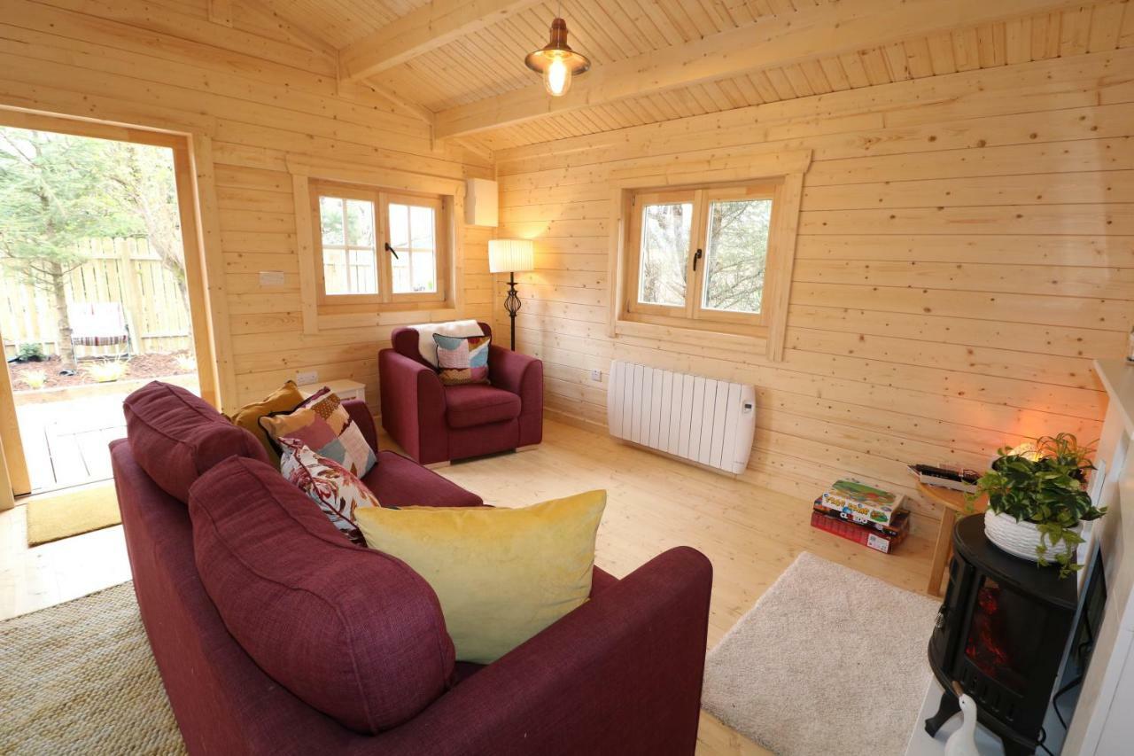 Inisean Lodge Log Cabin -Part Of Inisean B&B ดังโล ภายนอก รูปภาพ